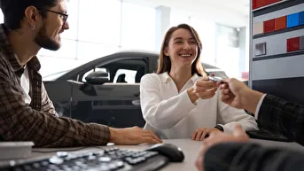 Şirket Üzerine Araç Almak Mantıklı mı? Kredi mi Leasing mi?